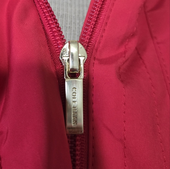 Cole Haan Red Hooded Quilt Lined Jacket. Size XS - Picture 8 of 13
